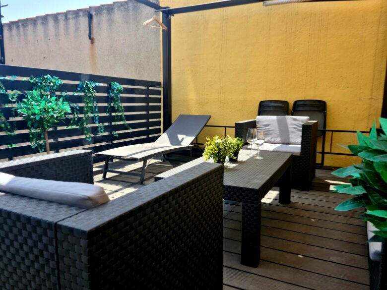 Terraza apartamentos lago